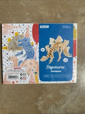 NEW Robotime Stegosaurus 3D Wooden Model to Assemble & Display - Natural Wood
